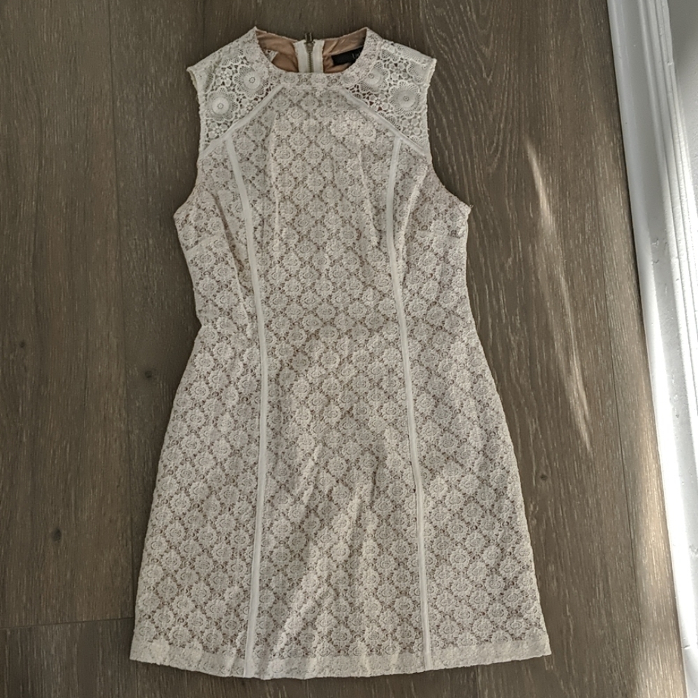 Ivory lace dress - size small